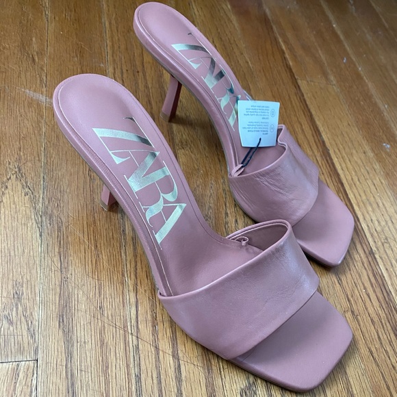 Zara sandal!!